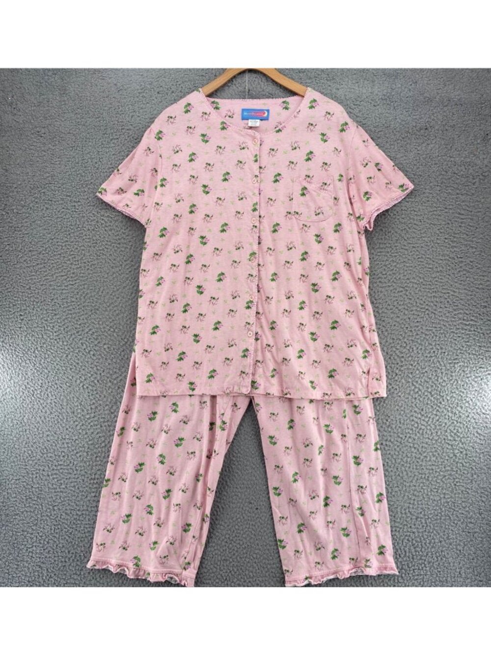 Moon Beams Pajama Set Womens Large Pink Floral Ruffle Button Up Shirt Capri Pant